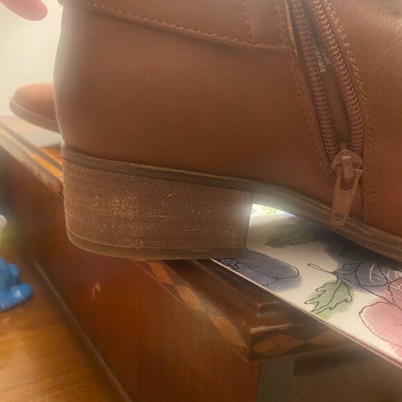 Stylish Brown Booties - Picture 16 of 16